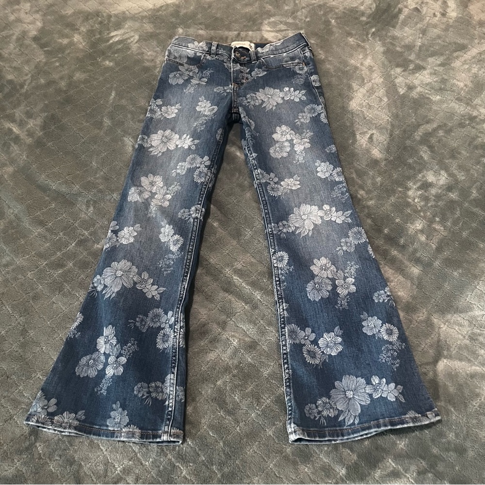 Abercrombie‎ Kids Floral Blue Flare Jeans